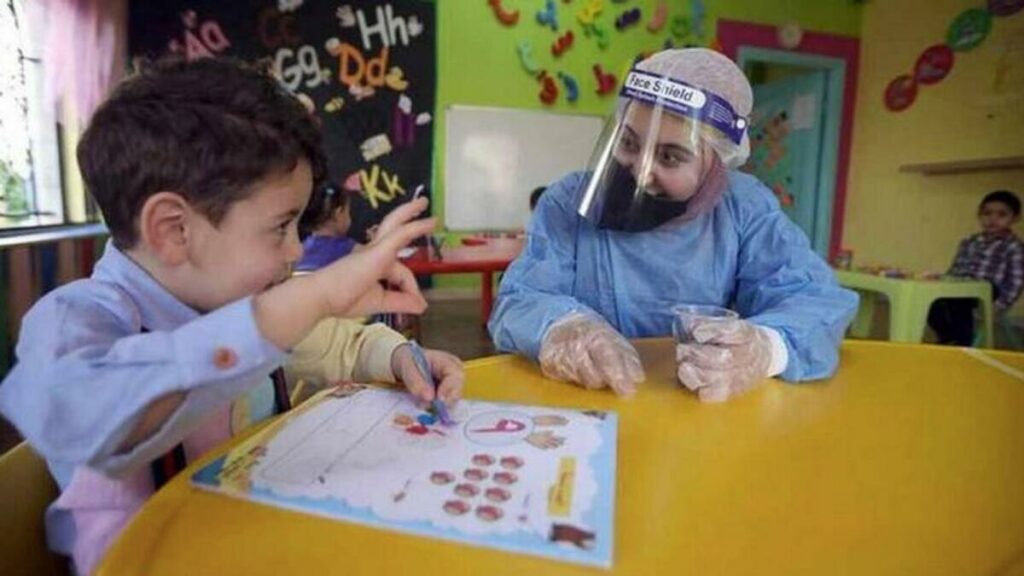 UAE reduced school
