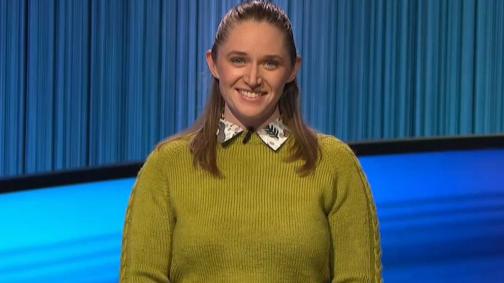Jeopardy! On-screen sweater maker competitor reveals she was 'knitting behindstage' in Mayim Bialik game
