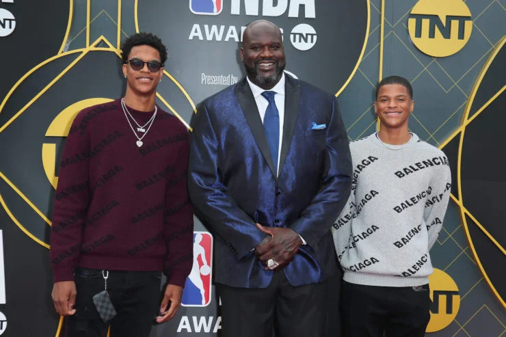 Sign Scottie Pippen Jr. and Shareef O'Neal, Sons of Shaquille and Scottie!