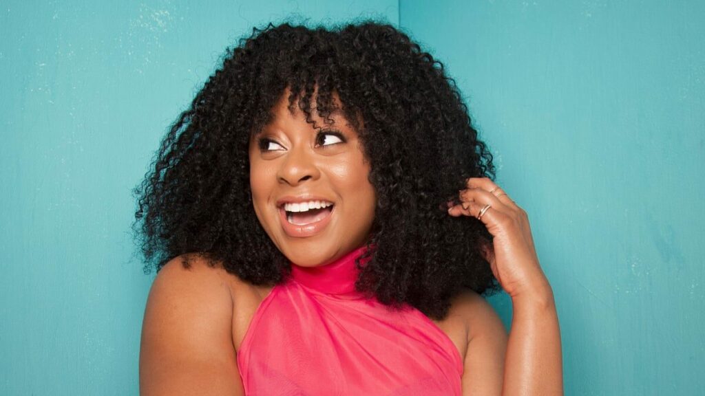 Phoebe Robinson Wants 'Everything's Trash' Fans to Admire the 'Missing B**ch' Within!