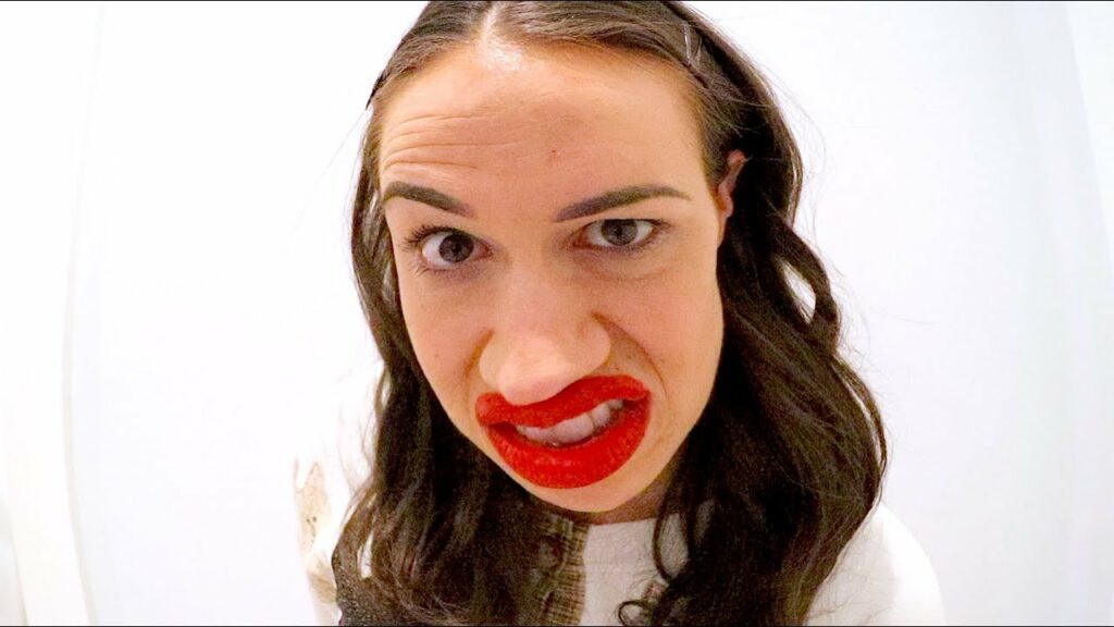 Who Is Miranda Sings: Who Is It that Thinks that Uploading Their Music to YouTube Is a Surefire Way to Gain Publicity?
