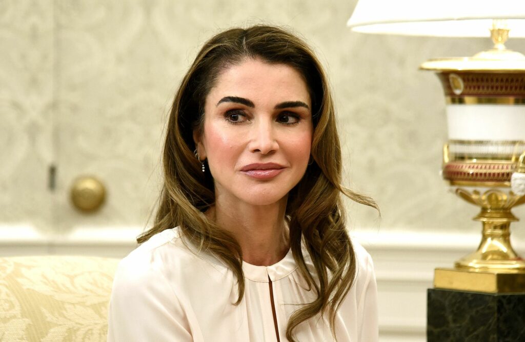 who is queen rania
