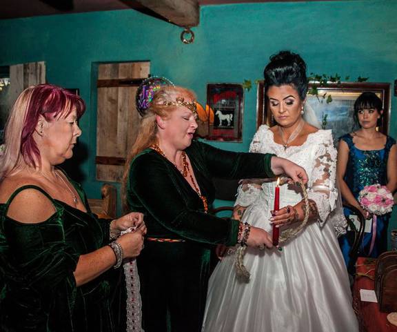 Female Jack Sparrow Imposter Married a 300-Year-Old Spirit in A Private Ceremony!