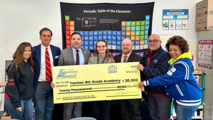 The Chemistry Council Of New Jersey Gives $20,000 To The Trenton Ninth Grade Academy!