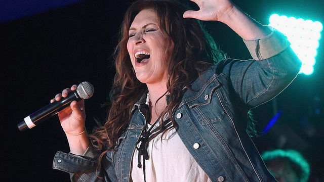 How old is Jo Dee Messina ? 