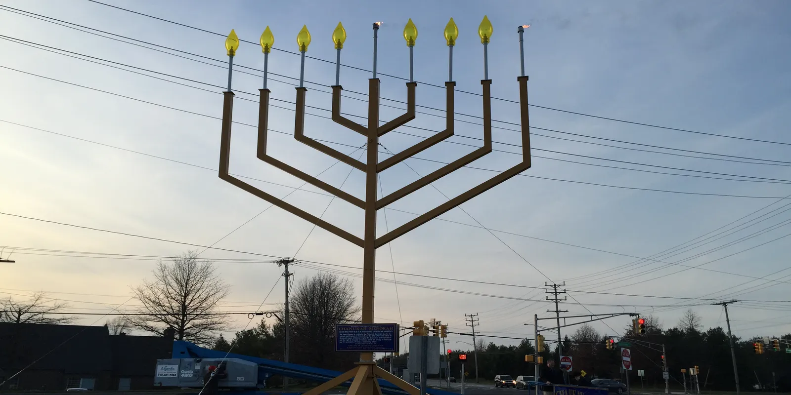 New Jersey's largest menorah lit up in celebration of first night of Hanukkah