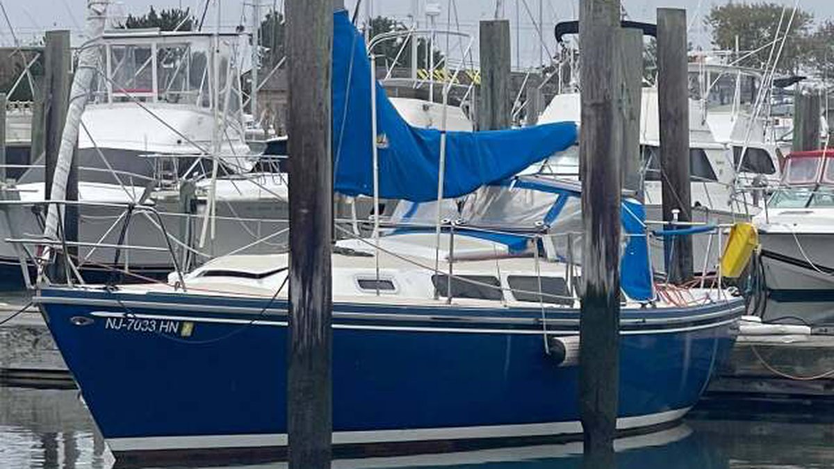 New Jersey sailboat disappears en route to Florida, Coast Guard says