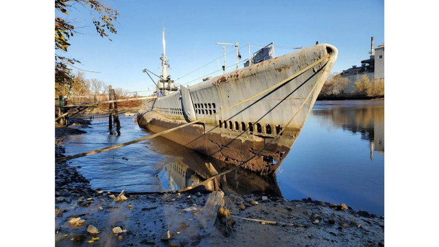 Names in New Jersey Need to Be Preserved One of New Jersey's Ten Most Endangered Historic Places is the Uss Ling.