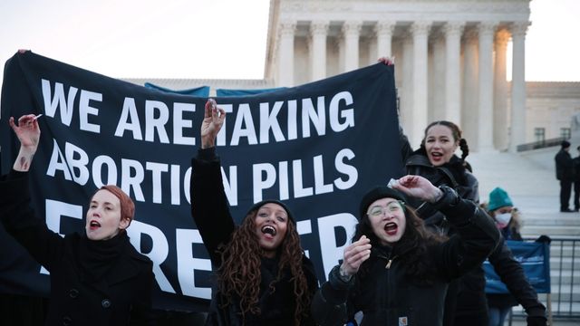 In the US After Roe, a Survey Reveals Significant Ignorance Over Medication Abortion