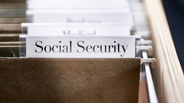 If You Don't Have 40 Credits and Are Approaching Retirement Age, Social Security Will Remind You What to Do