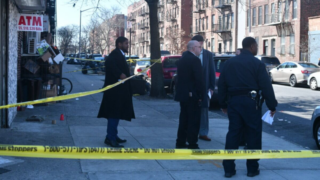 Police: 1 Person Killed in Shooting Outside of Crown Heights Bodega
